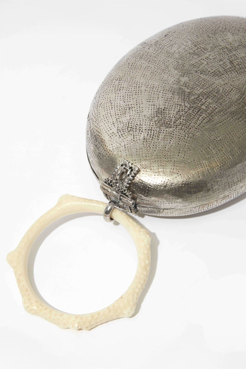 THE HOLD | CAPACITY FOR PRESENCE BAG-SILVER