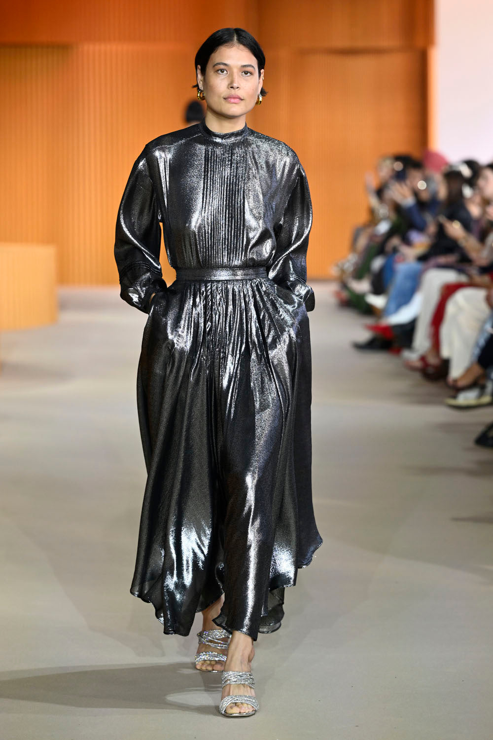 ISIR PLEATED TOP-NOIR/METALLIC