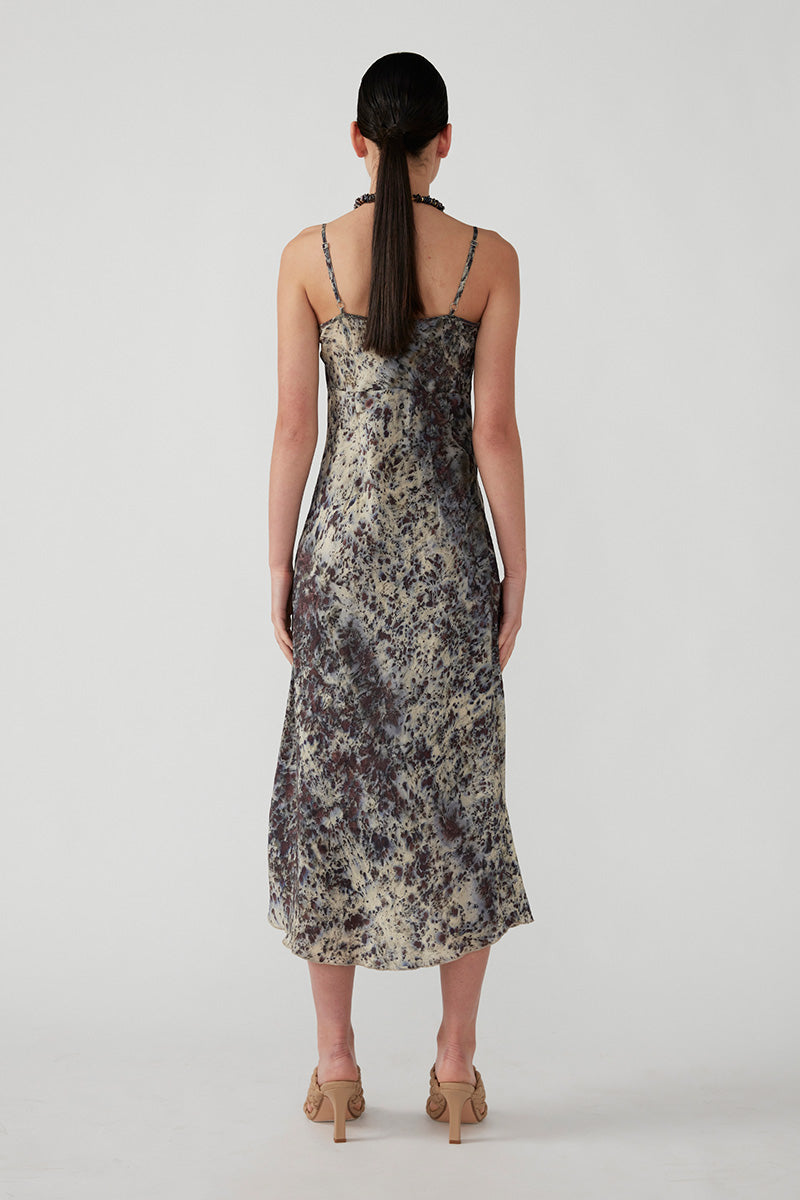 MASTANI SLIP - ROSE PETAL PRINT