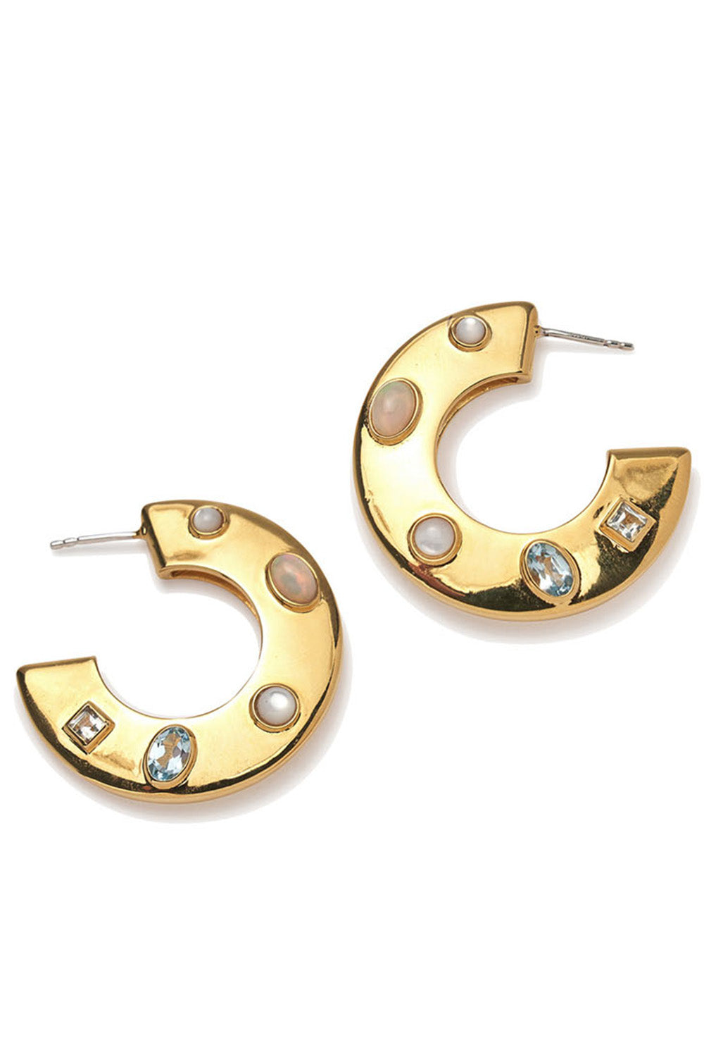 SAUCER HOOPS IN DOTTED PEARL