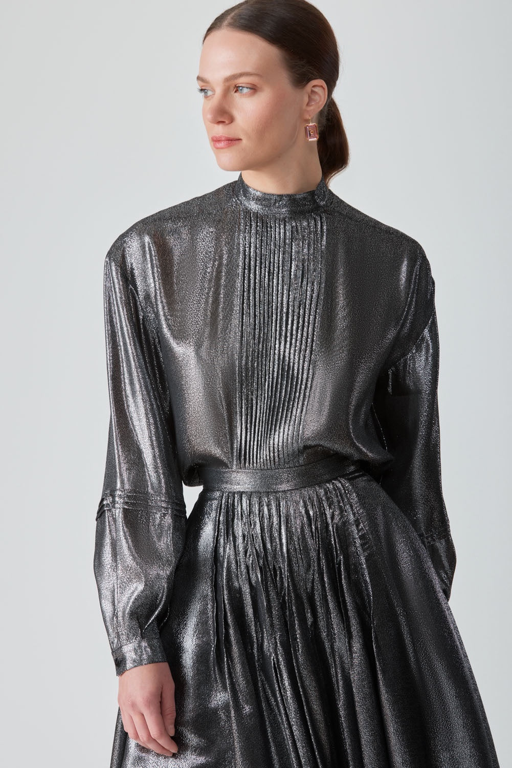 ISIR PLEATED TOP-NOIR/METALLIC