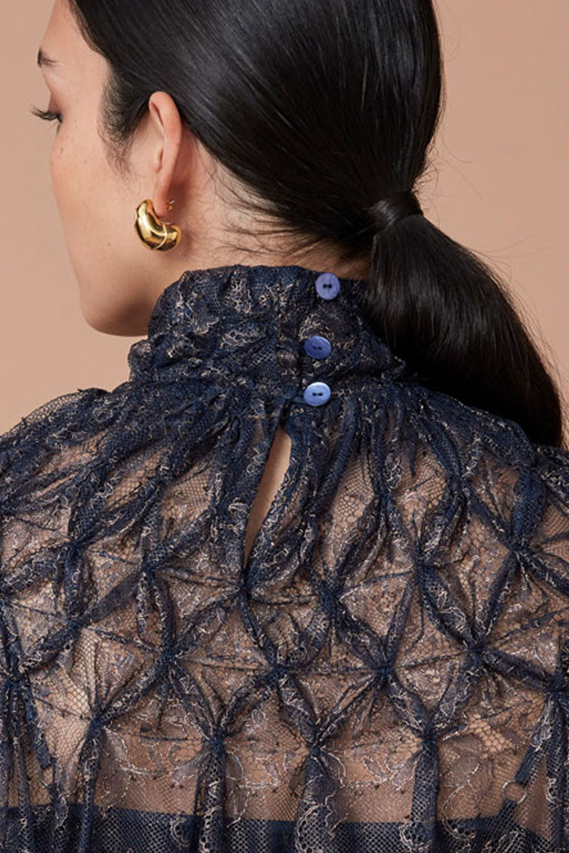 LACE CAPE - DEEP BLUE