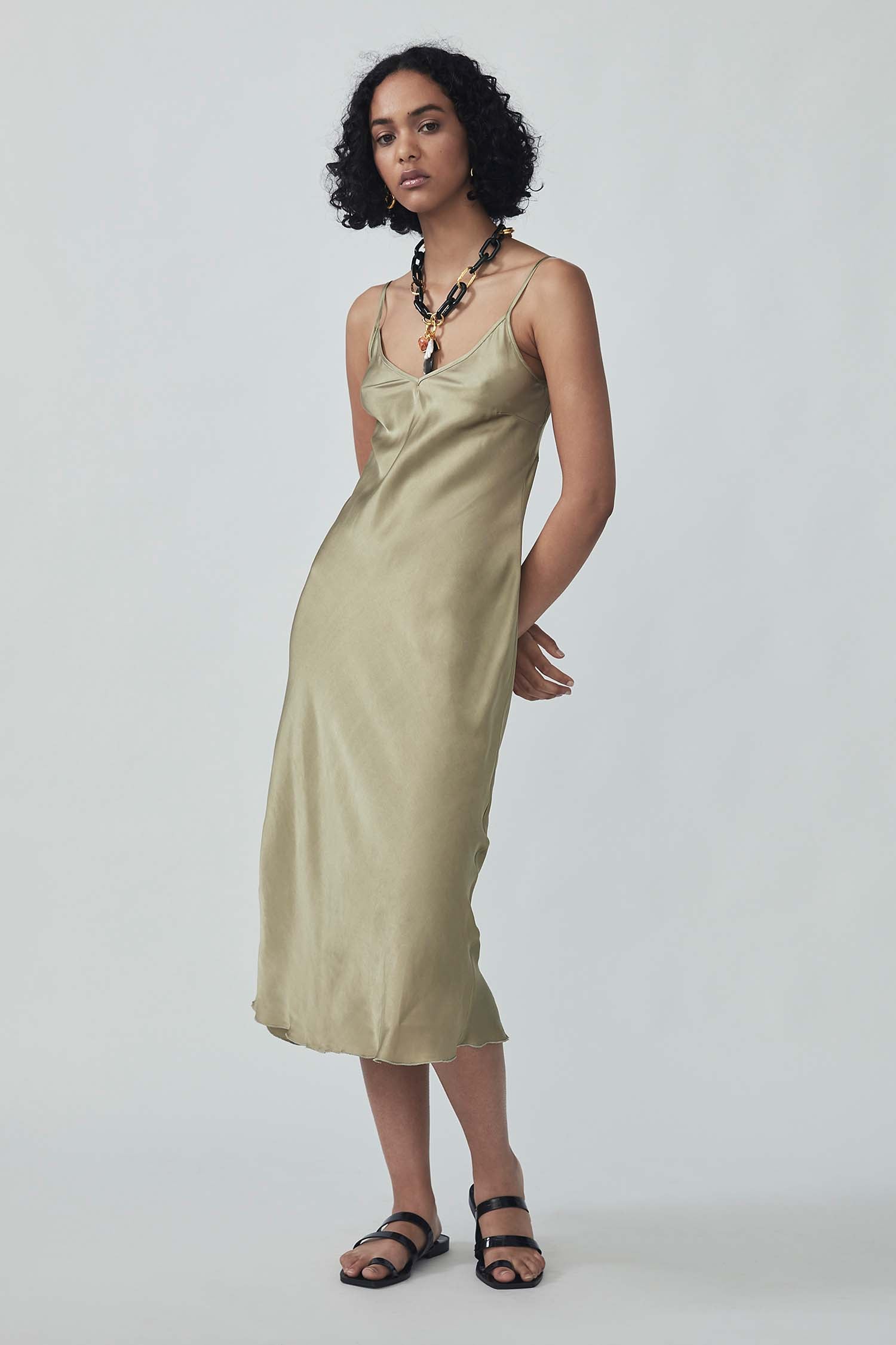 MASTANI SLIP DRESS