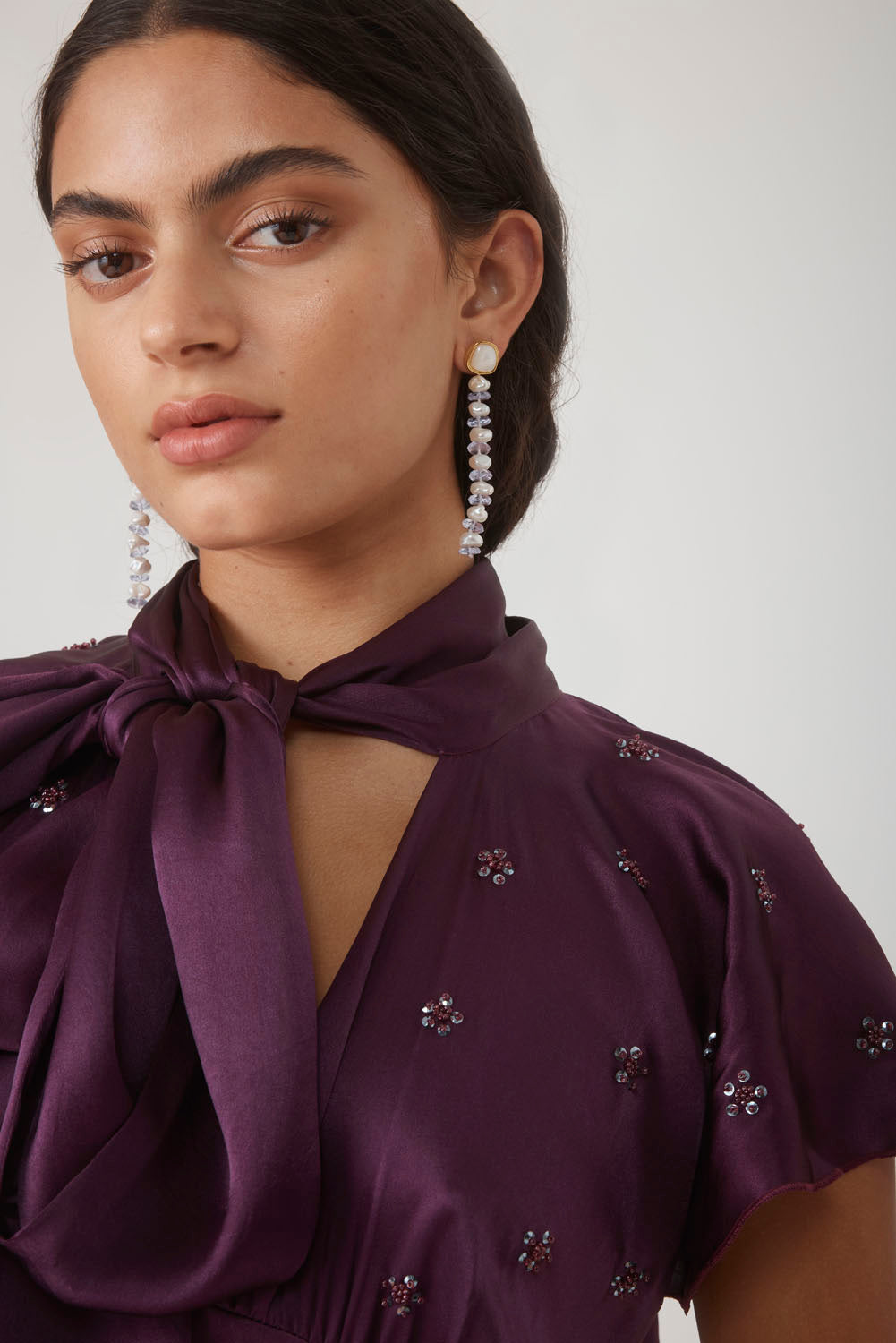 MUMTAAZ EMBELLISHED DRESS - AUBERGINE