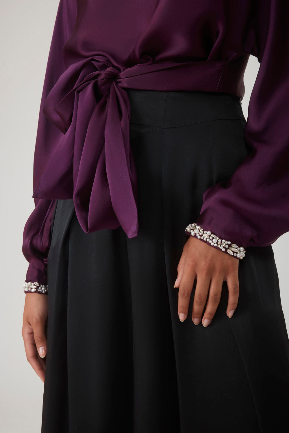 ROOHI BEADED CUFF TOP - AUBERGINE