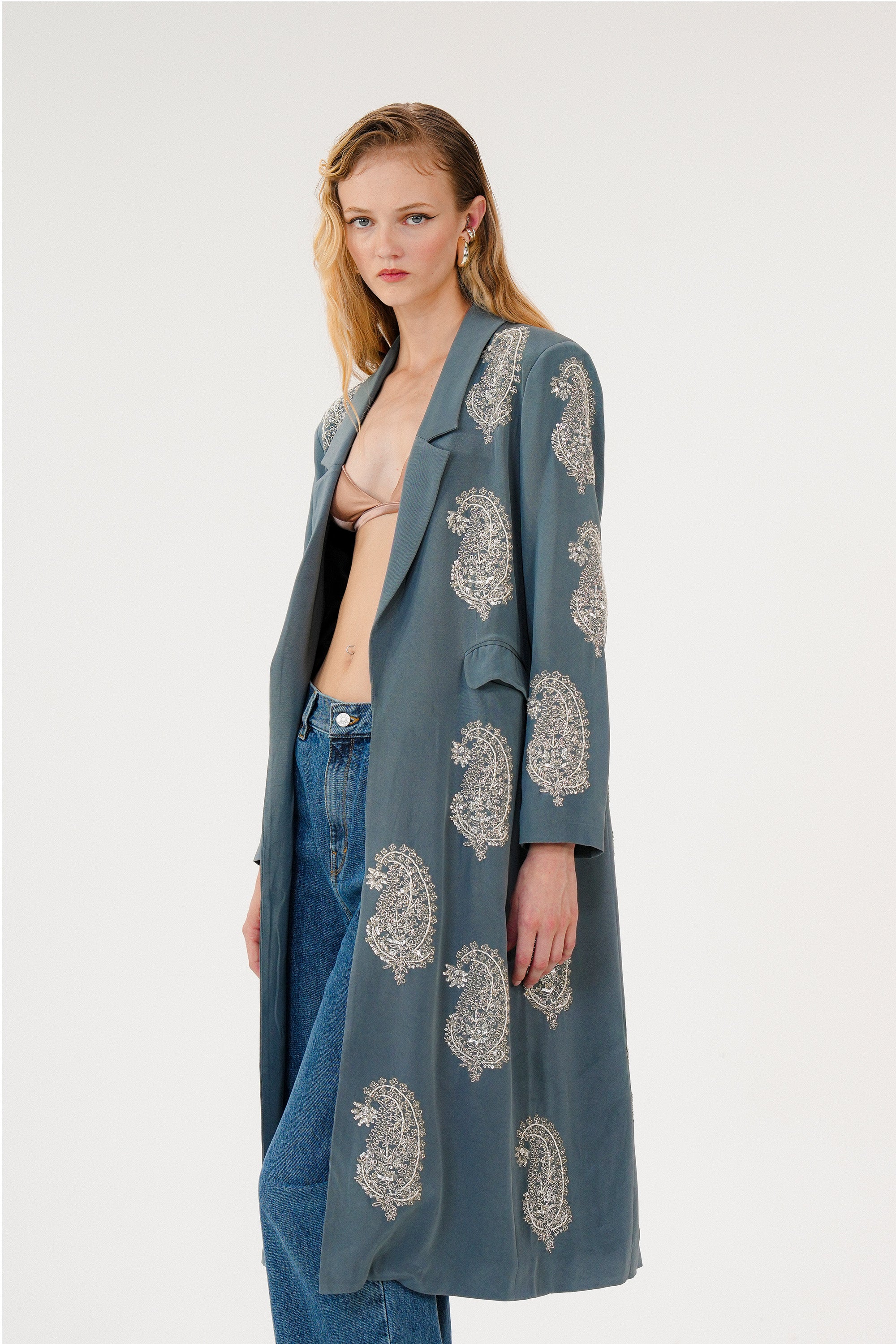 ORNATE PAISLEY COAT - DUSK